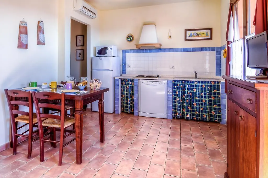 Agriturismo Borgo Campetroso Suvereto Italien